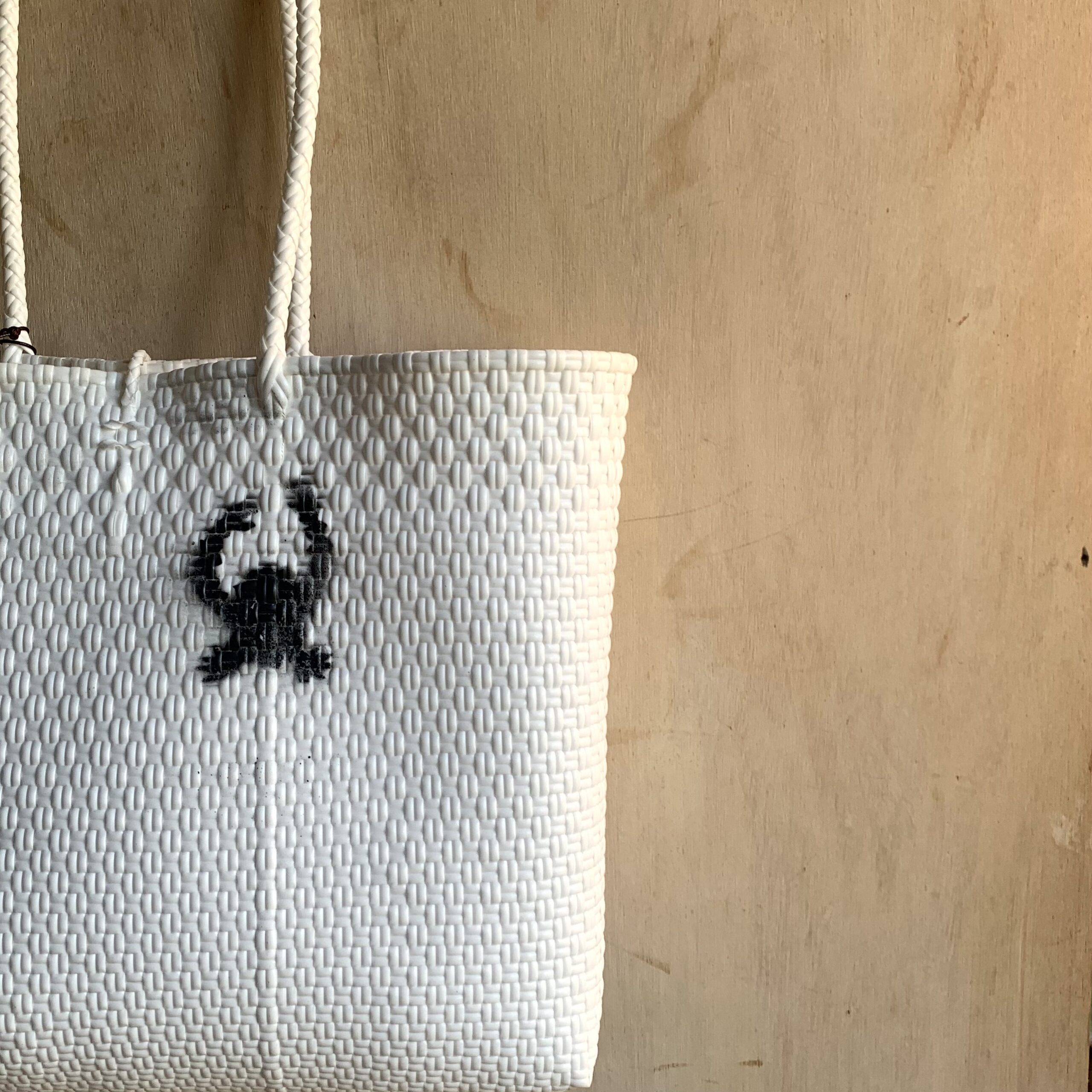 Mitra モリヤコラボ And Most Important L White × Black - 画像 (3)